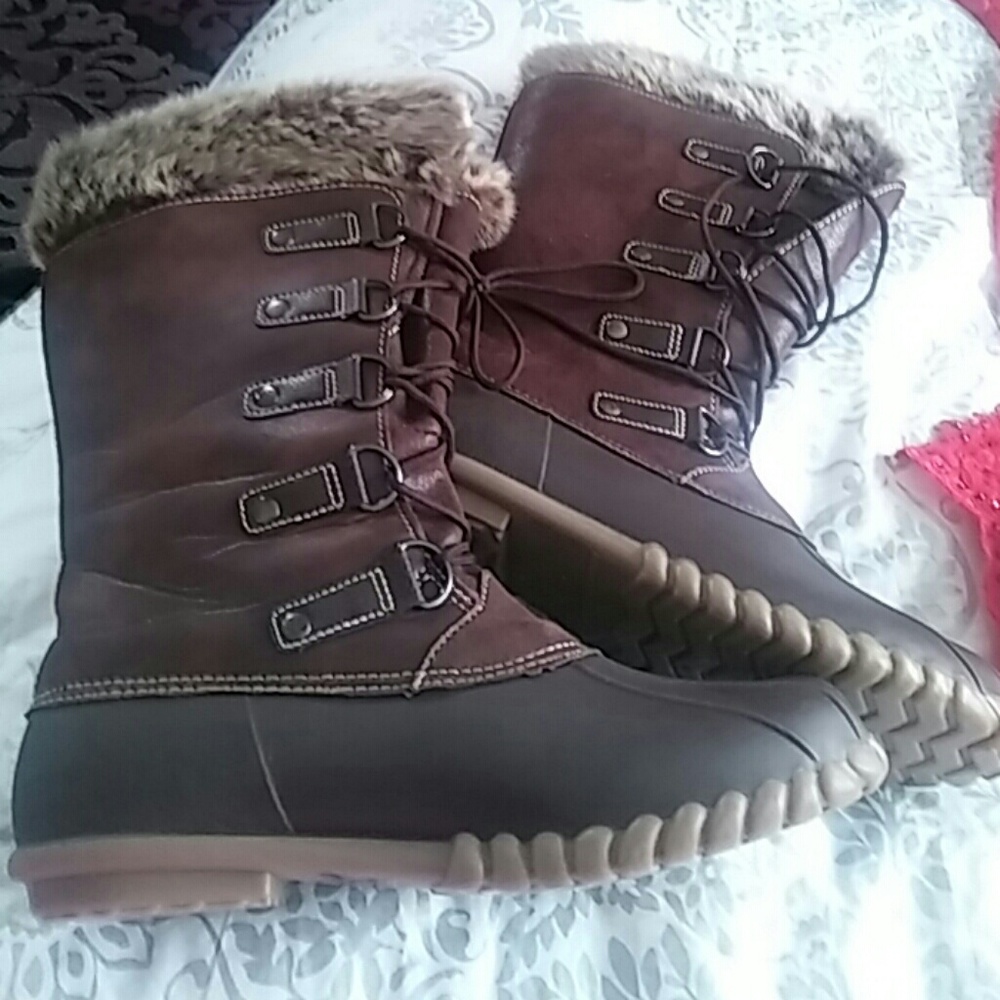 Winter boots